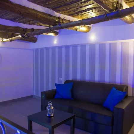 Vesuvius Luxury Suites-3