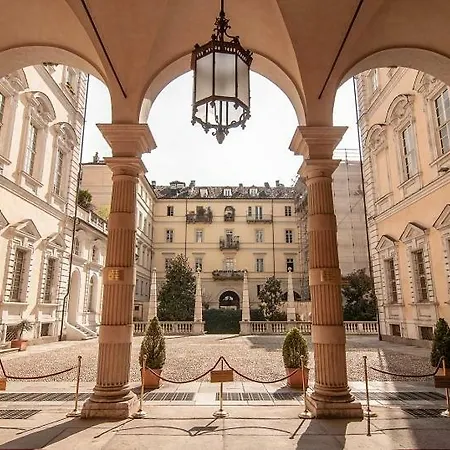Palazzo Graneri-3