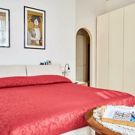 Suite Klimt P.Zza Amedeo-2