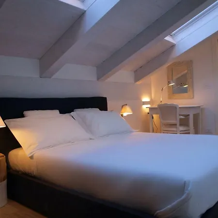 Acquaderni Rooms-2