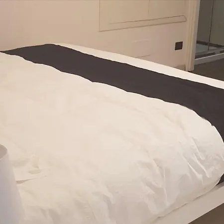 Tamb&B2 Superior Double Room With Private Bathroom-3