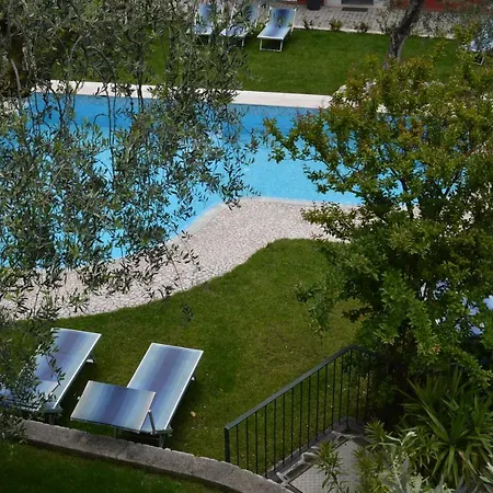 APPARTAMENTI Residence La Pergola-3