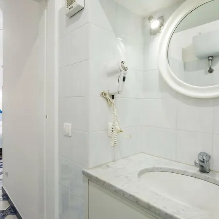 Villa Elisa Holiday Home-2
