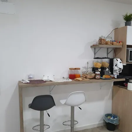 Dimorra Boutique Rooms-3
