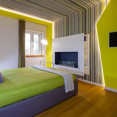 A Suites-3