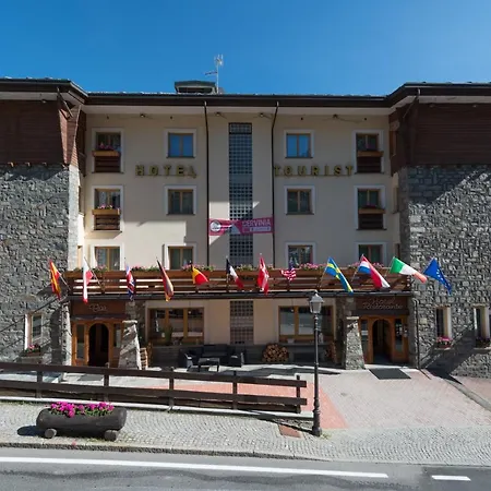 Hotel Tourist-2