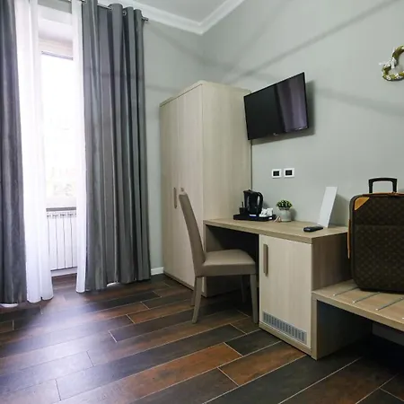 Home Suites Giolitti-3