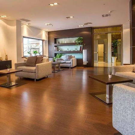 Wyndham Rome Midas-3