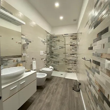 Star Suite-2