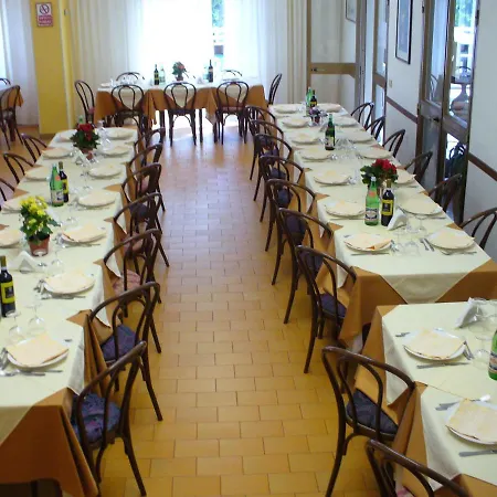 Hotel Gloria-3