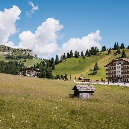 Apparthotel Sellaronda-3