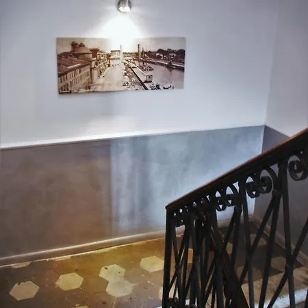 Domus Valadier B&B Guesthouse-3