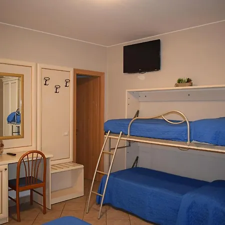 Hotel Donau-3