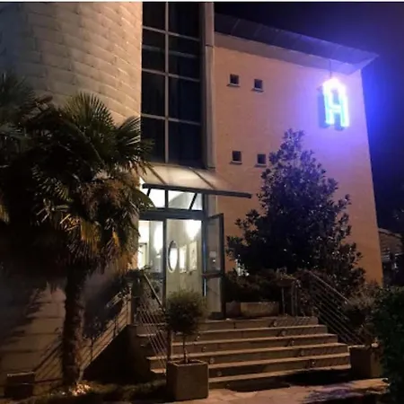 Mini hotel-2