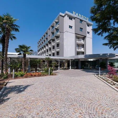 Hotel Harrys' Garden-3