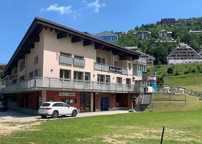 Hotel Laghetto Prato Nevoso