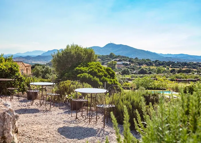 Albero Capovolto Bed & Breakfast Golfo Aranci
