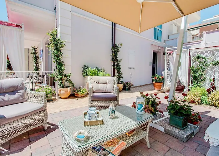 Aparthotel Residenza Aurora Del Mare Rimini