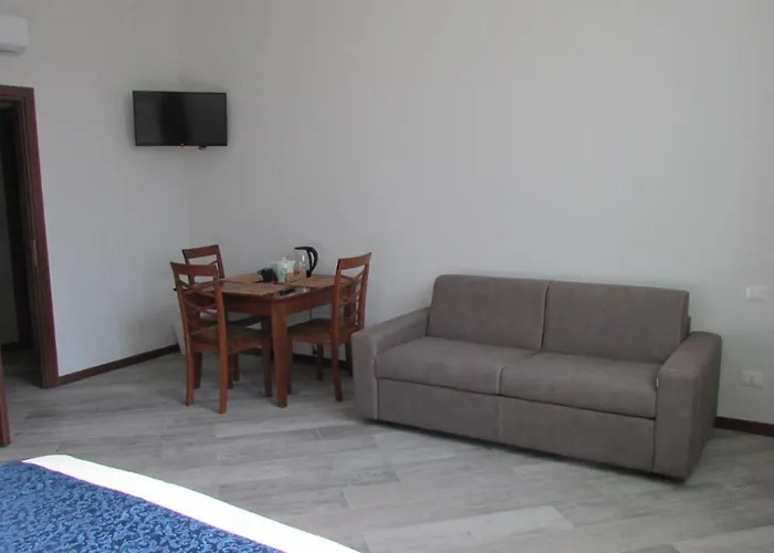 Sansirofiera Rooms Mediolan