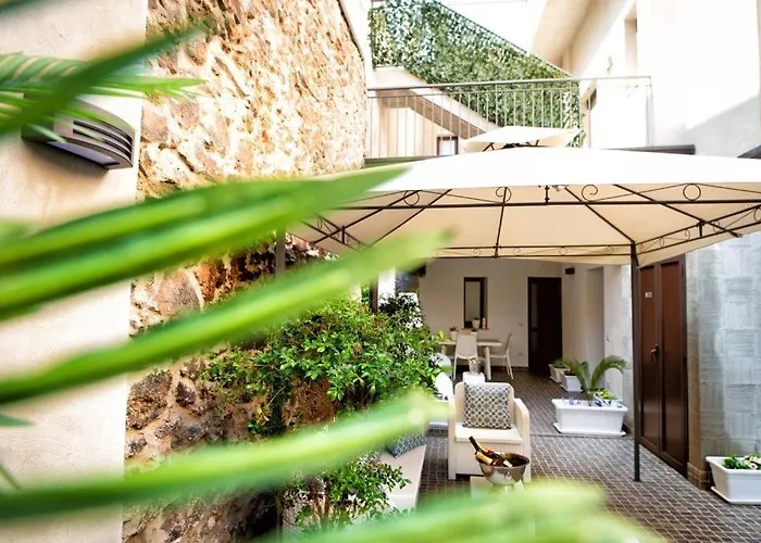 Catania Rooms