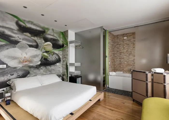Colosseum Jacuzzi Suites Roma