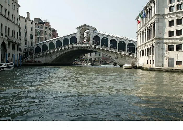 San Cassiano Jacuzzi Acomodação com café da manhã Veneza