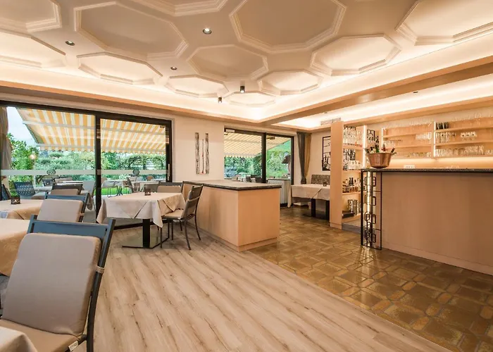 Johan - Rooms & Breakfast Merano Marling