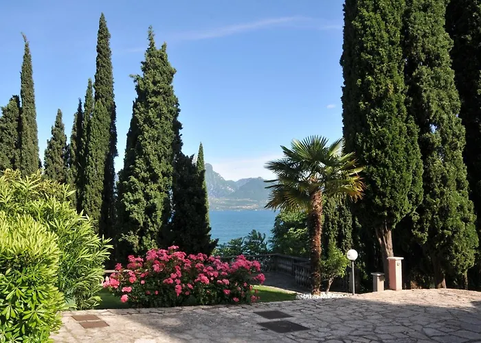 Szállodák Torri del Benaco