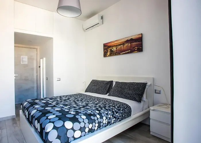 Solarium Al Duomo Rooms By Wonderful Italy Neapol