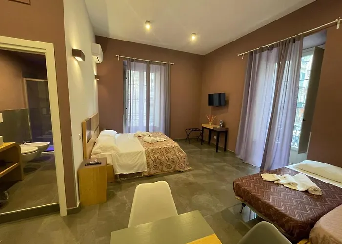 Hotel Be Italian Flat Bovio Neapol