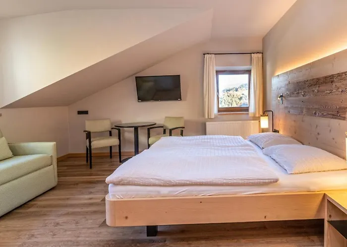 Hotel Garni Pramstrahler Klausen