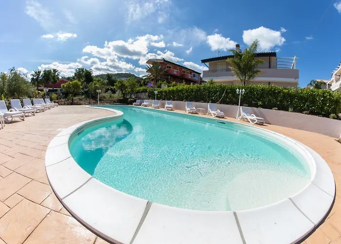 Bed and Breakfast Residenza Borgo Italico Santa Domenica 
