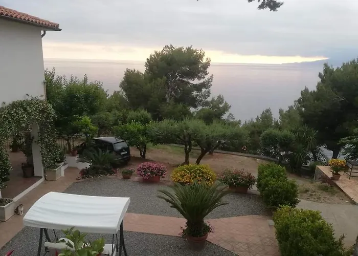 Bed and Breakfast Zia Yaya Maratea