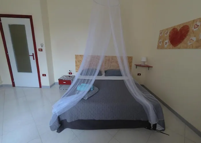 Sea View Apartment Neapol