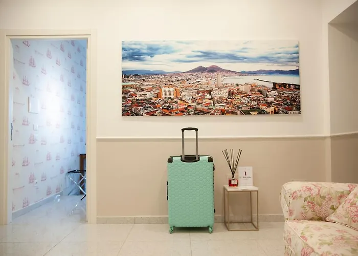 Le Angioine Rooms Neapol