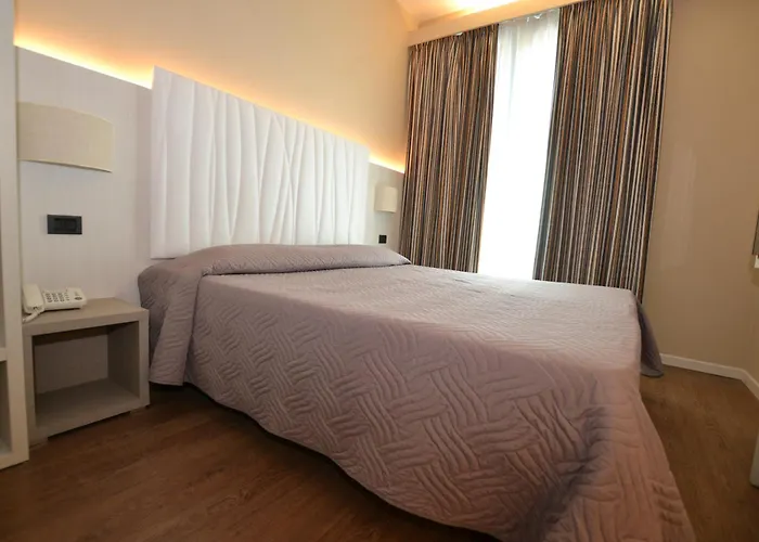 Hotel Enrichetta Desenzano del Garda