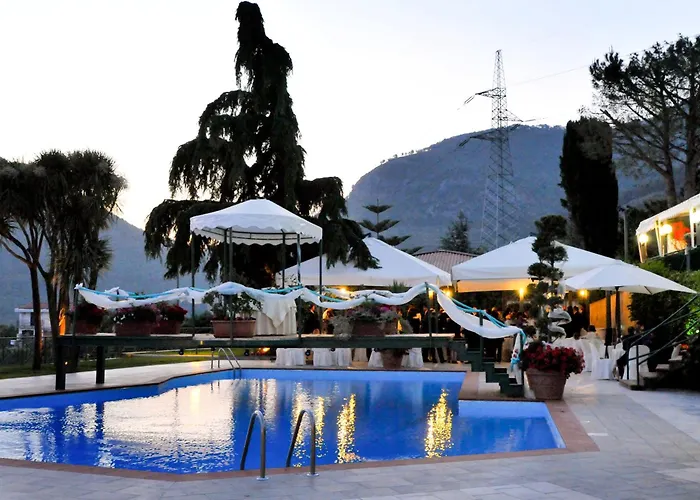 Hotel Diecimare Cava deʼ Tirreni