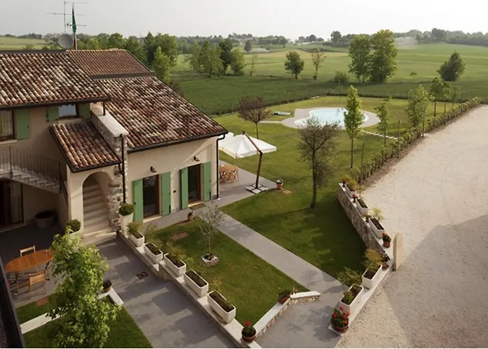 Aparthotel La Casa Del Nonno Monzambano