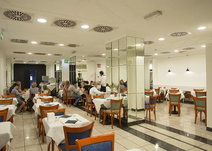 Ih Hotels Milano Puccini