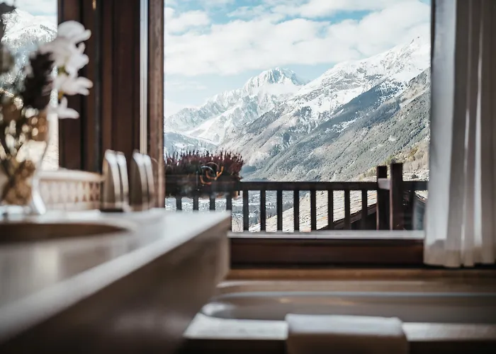 Boutique Relais Mont Blanc Hotel & Spa La Salle