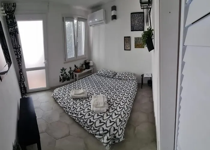 Garden Room Piza