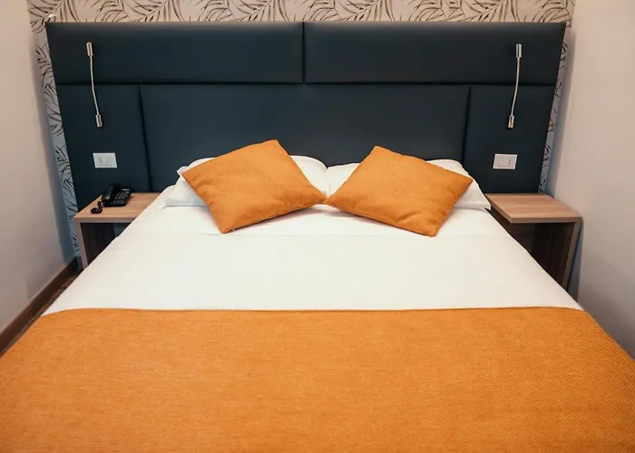 Bike Hotel Touring Gardone Riviera & Wellness