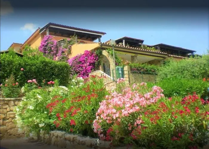 Baia De Bahas - Apartments & Resort Marinella 