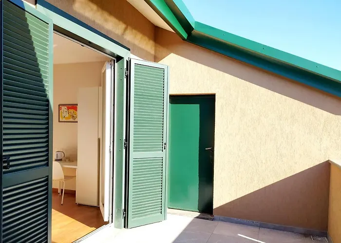 Rho Mind Villa
