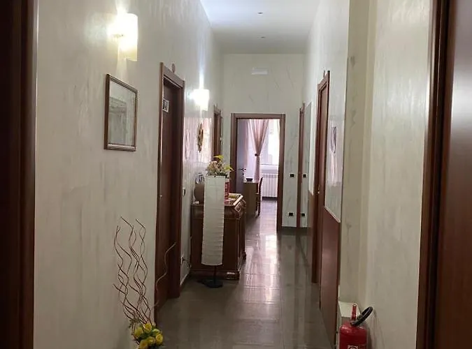 Tagliaferri Lucia Hotel Roma
