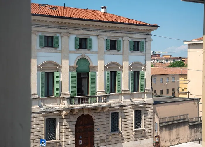 Maison Calcirelli Rooms Werona