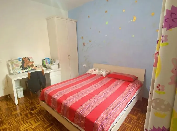 Nice Room Just For Girls Bolonia