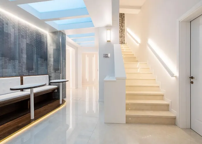 Petit Hotel Prato 