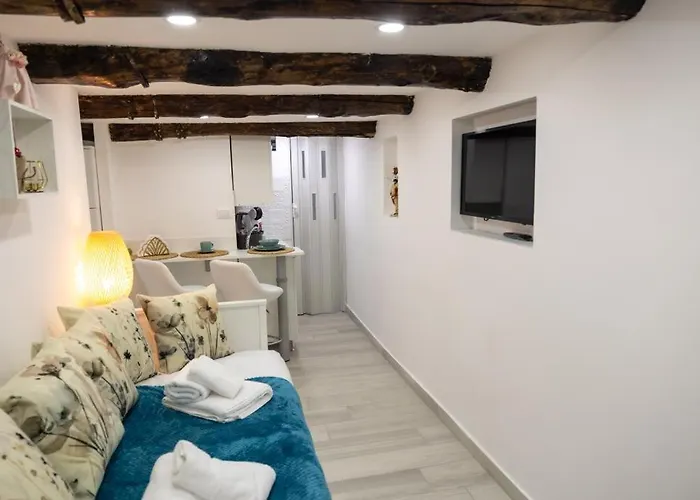Bed and Breakfast A Casarell Napoli