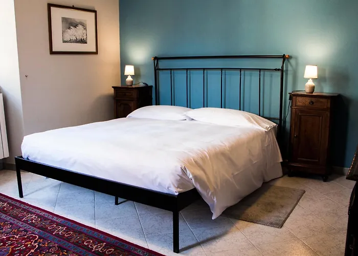 Bed and Breakfast L'Aromatario Neive